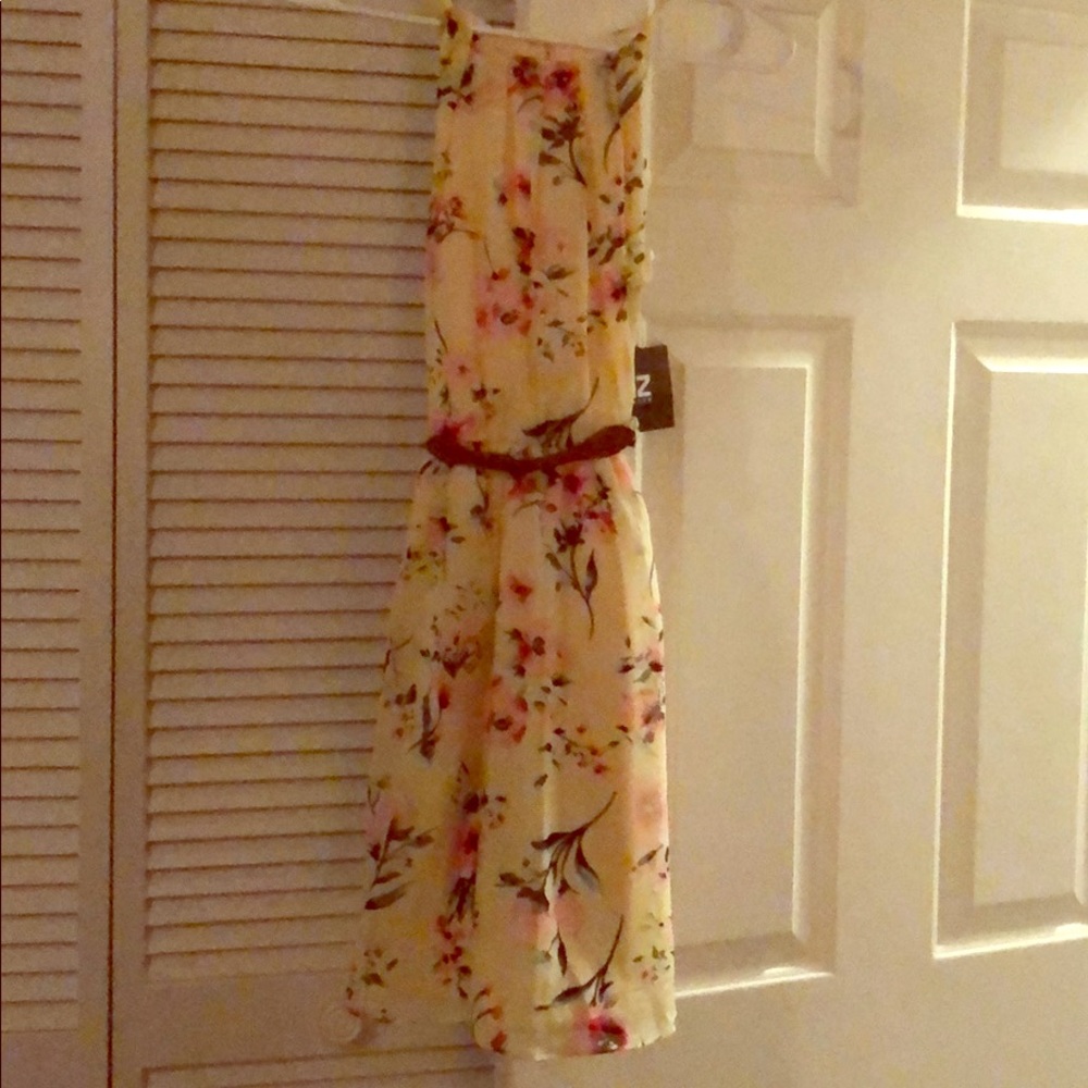 Yellow flowered sundress XS
